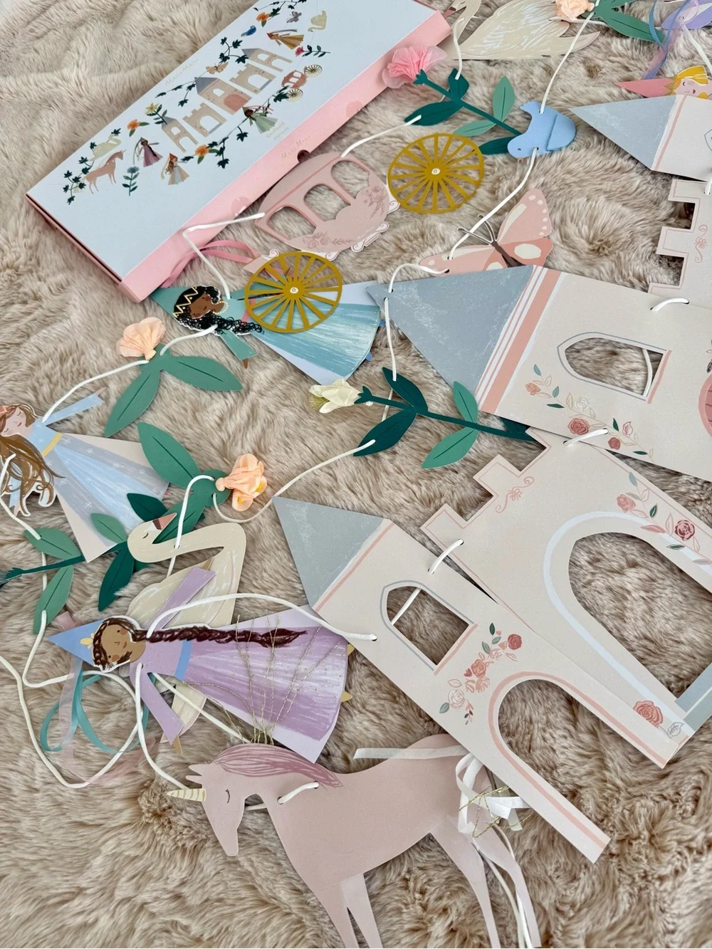 Meri Meri Princess Party Garland Set